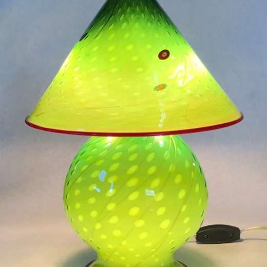 4767 -Gem Table Lamp Aquarium with Bubbles
