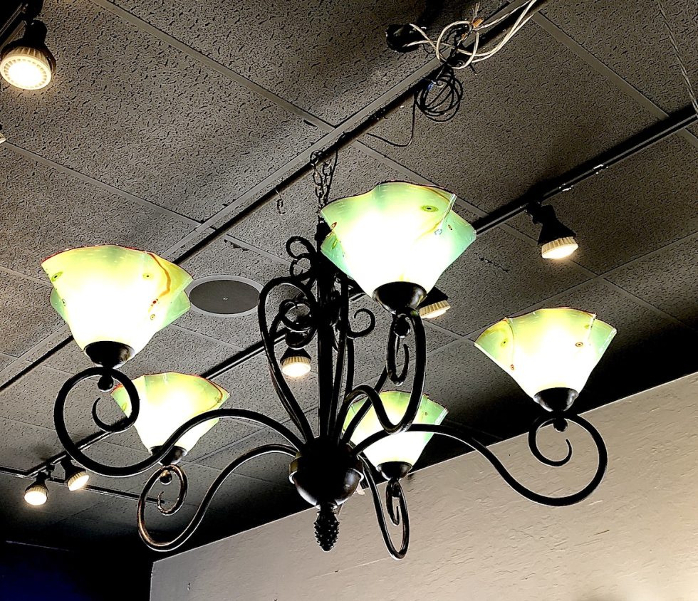SunValley 5 light Chandelier - Image 4